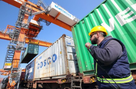 Neues Lkw-Terminal im Hafen von Koper, Slowenien, eingeweiht